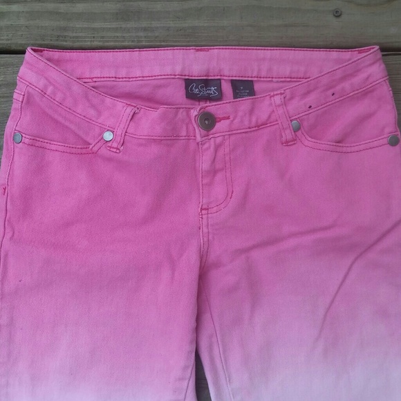 City Streets Ombre Jean Capris Size 9 - Picture 2 of 8